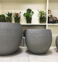 Xưởng sản xuất chậu xi măng đá mài tại Bình Dương - Long Bảy Tài